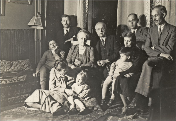 La famille Clark, au 44, rue Willcocks, Toronto